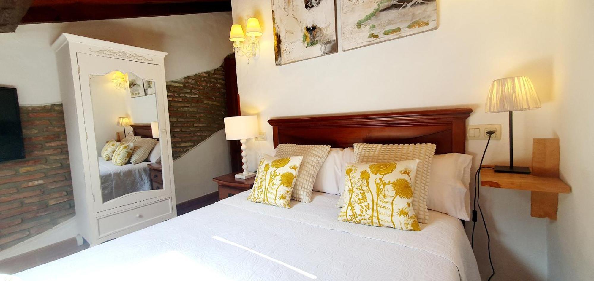 El Juacu Guest House Llanes Eksteriør bilde